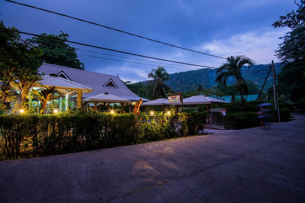 拉迪格岛 泽洛夫旅馆酒店 外观 照片